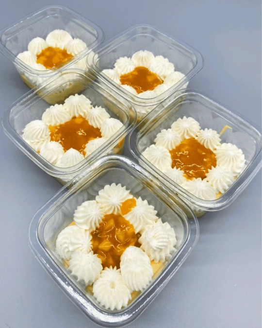 Десерт Кокос-Манго-Маракуйя