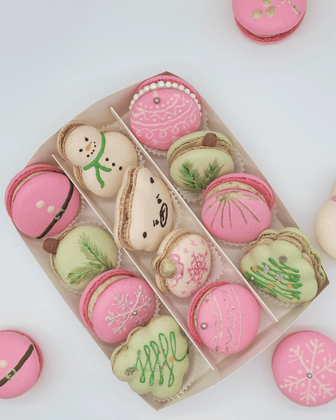 12 макаронс — доставка цветов по Полевскому