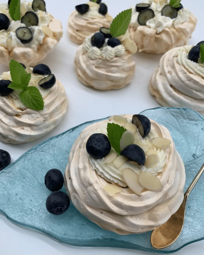 Десерт Павлова · 8 шт